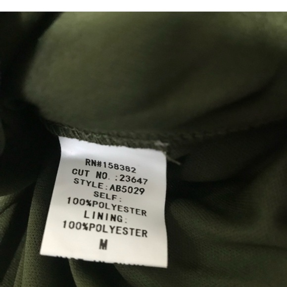 NWT Luna Palm Print Olive Blouse With Elastic Square Neckline Women Size Medium - Picture 5 of 6